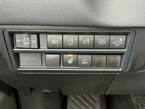 New 2026 Toyota Tundra Limited image 27