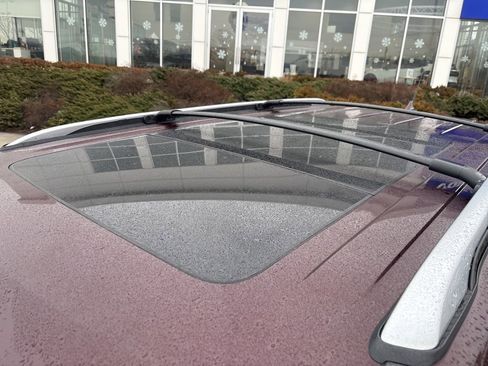 Used 2019 Ford Explorer Platinum image 10