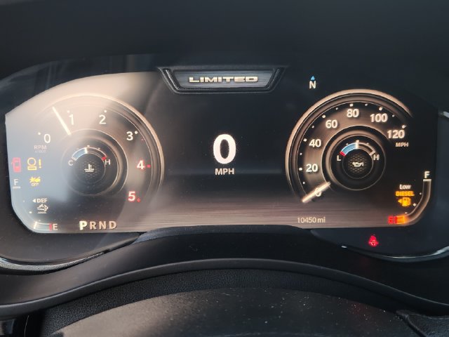 Used 2025 RAM 3500 Limited AWD/4WD image 17