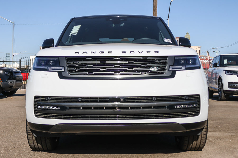 New 2026 Land Rover Range Rover SE AWD/4WD image 2