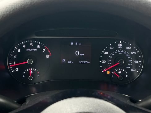 Used 2022 Kia Soul LX w/ Technology Package FWD image 24