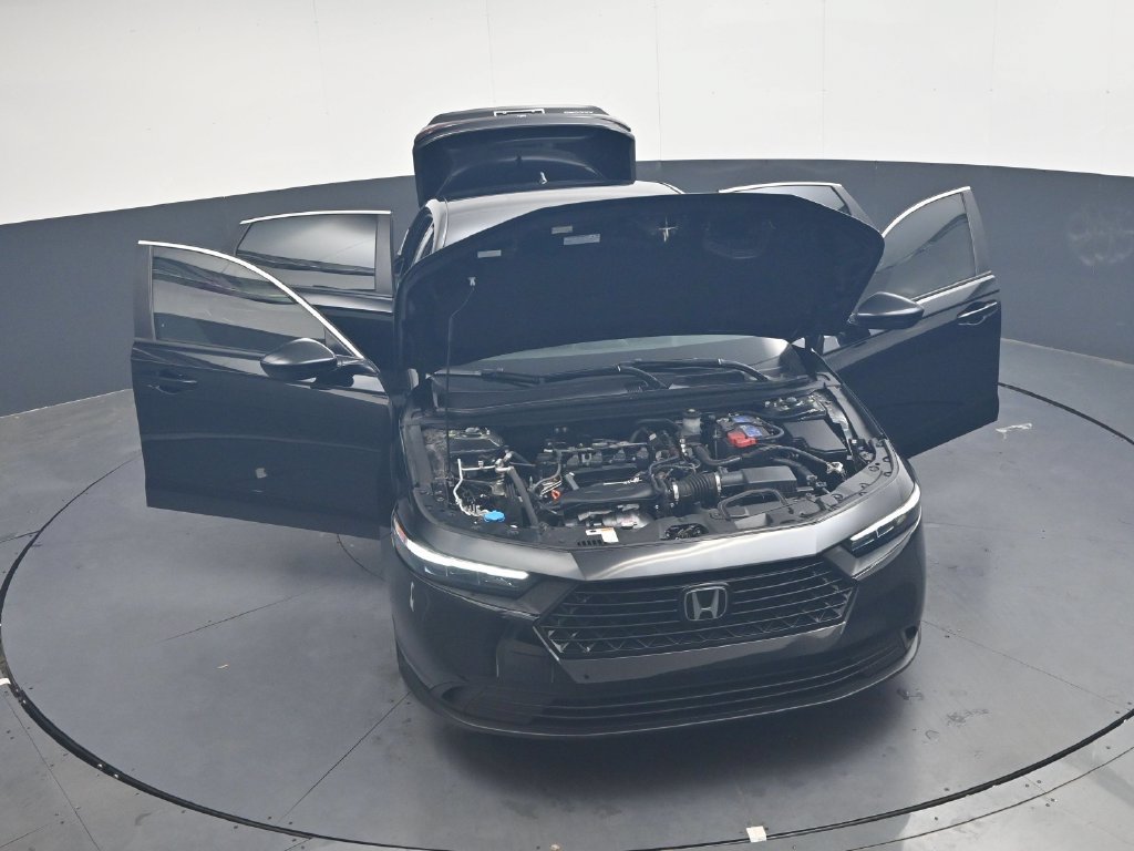 Used 2023 Honda Accord LX image 37