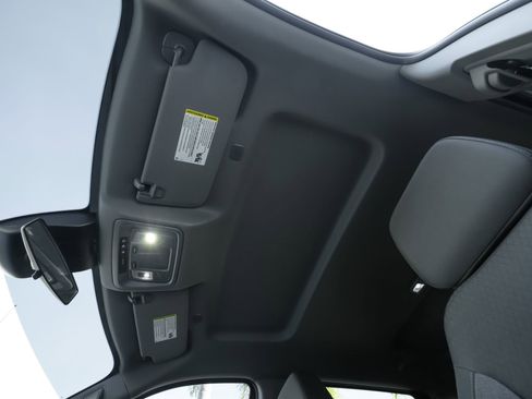 Used 2024 GMC Sierra 1500 Elevation image 22