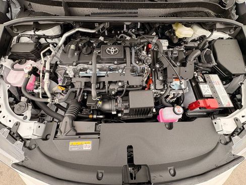 Used 2026 Toyota Corolla LE image 32