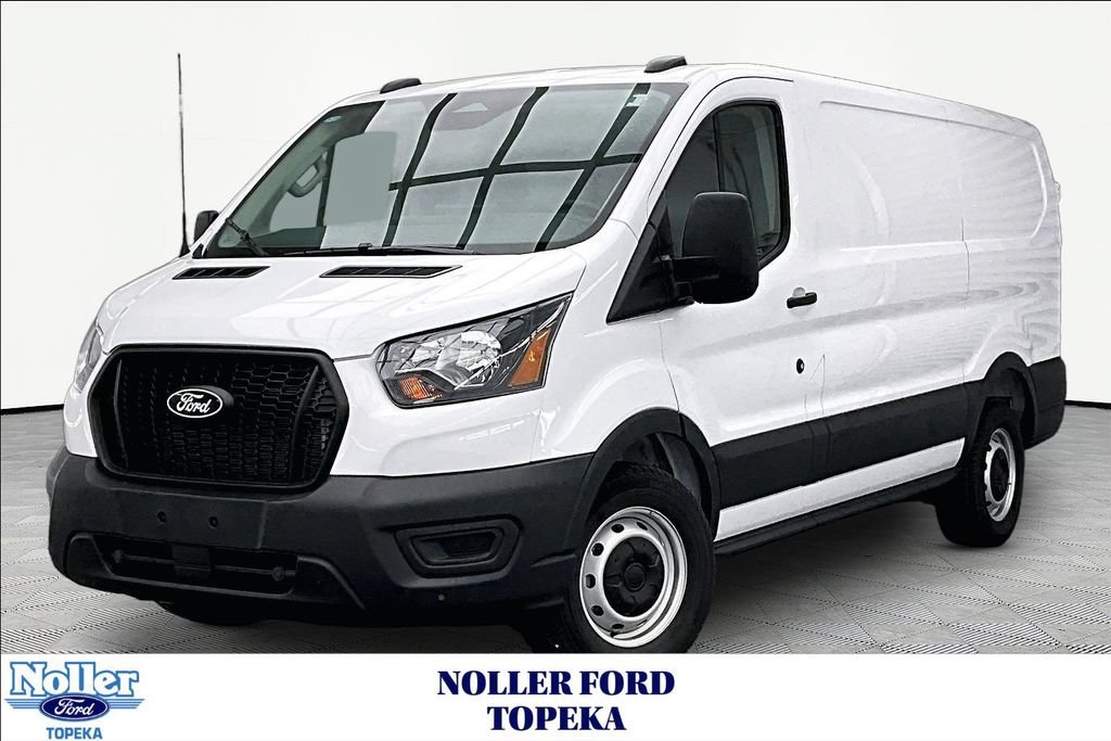 Used 2026 Ford Transit 150 Low Roof RWD image 1