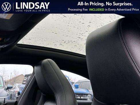 Used 2018 Mercedes-Benz CLA 250 4MATIC image 24