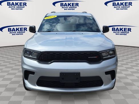 Used 2024 Dodge Durango GT image 2