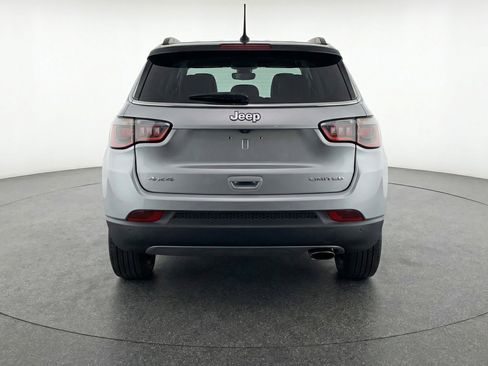 Used 2025 Jeep Compass Limited AWD/4WD image 7