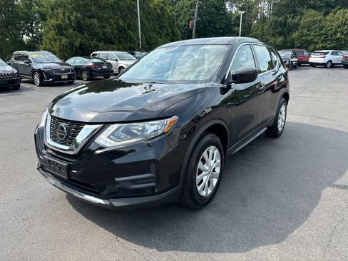 Used 2018 Nissan Rogue S AWD/4WD image 7