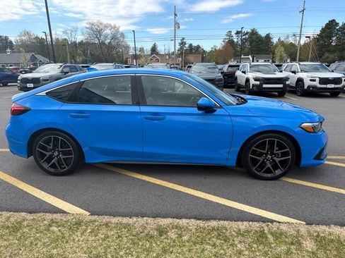 Used 2022 Honda Civic Sport Touring image 4
