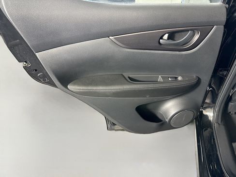 Used 2021 Nissan Rogue Sport S FWD image 25