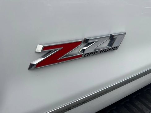 Used 2018 Chevrolet Silverado 2500 LT w/ Custom Sport Edition AWD/4WD image 23