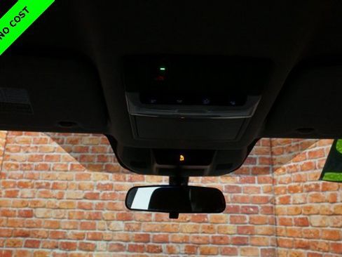 Used 2022 Nissan Rogue SV image 32