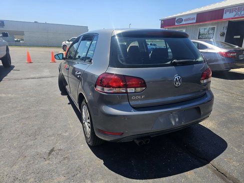 Used 2012 Volkswagen Golf 4-Door FWD image 8