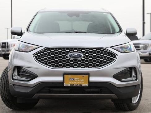Certified 2024 Ford Edge SEL w/ Convenience Package image 3