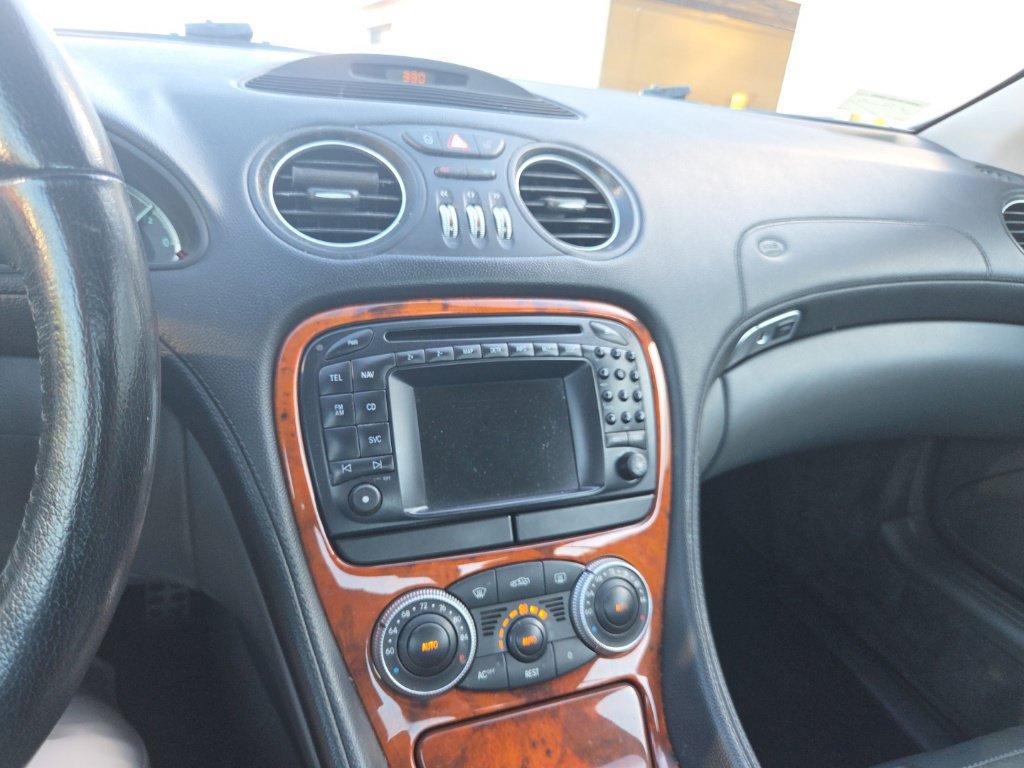 Used 2003 Mercedes-Benz SL 500 image 8
