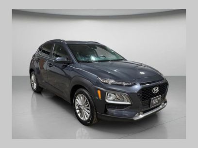 Used 2019 Hyundai Kona SEL w/ SEL Tech Package 02