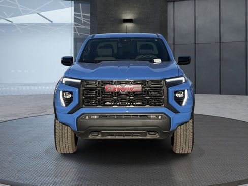 Certified 2025 GMC Canyon Elevation w/ Convenience Package RWD image 8