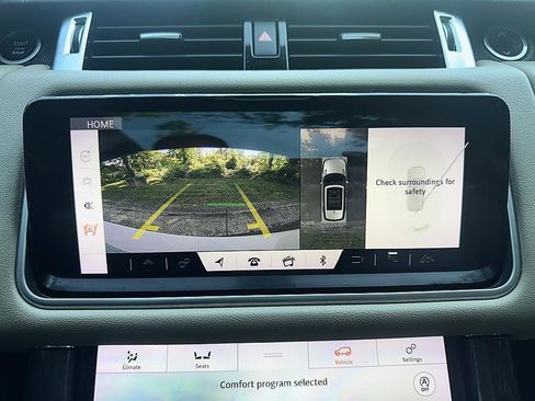 Used 2018 Land Rover Range Rover Sport HSE image 15