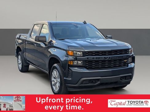 Used 2022 Chevrolet Silverado 1500 Custom AWD/4WD image 2