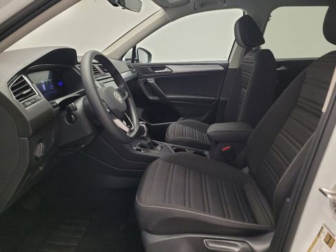 Used 2023 Volkswagen Tiguan S FWD image 17