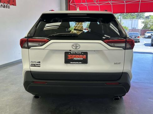 Certified 2024 Toyota RAV4 XLE FWD image 4