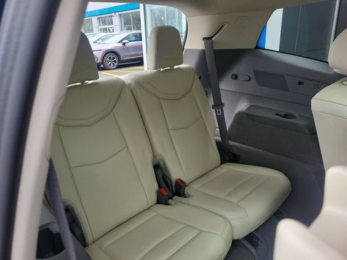 Certified 2023 Cadillac XT6 Premium Luxury w/ Technology Package AWD/4WD image 20