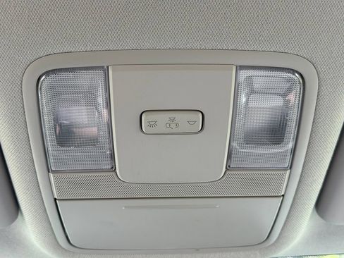Used 2022 Kia Soul LX w/ Technology Package FWD image 11