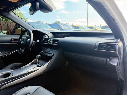 Used 2019 Lexus IS 300 F Sport w/ F Sport Package RWD image 29
