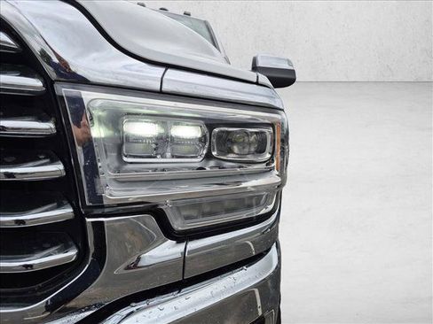Used 2020 RAM 2500 Limited AWD/4WD image 11