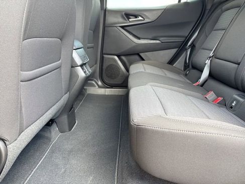 New 2026 Chevrolet Equinox LT image 11