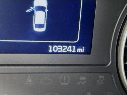 Used 2018 Kia Optima EX w/ Premium Package FWD image 4