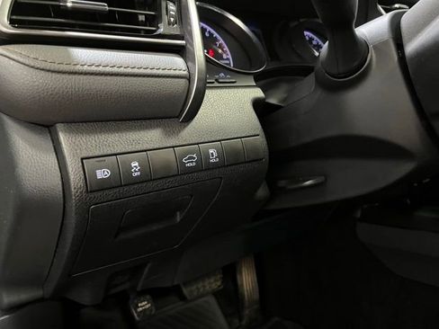 Certified 2020 Toyota Camry LE image 14