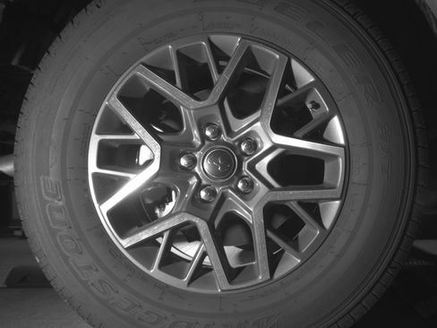 Used 2025 Jeep Wrangler Sahara image 15