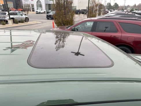 Used 2023 Nissan Frontier PRO-4X w/ Pro-4X Premium Package image 15