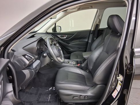 Used 2020 Subaru Forester Limited AWD/4WD image 3