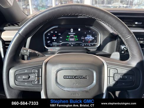 Used 2022 GMC Sierra 1500 Denali image 17
