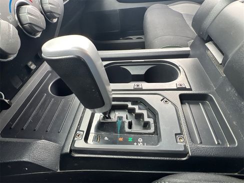 Used 2017 Toyota Tundra SR5 image 21