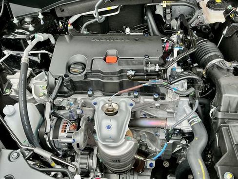 New 2026 Honda HR-V LX image 7