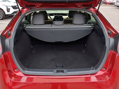 Used 2017 Toyota Prius Two image 33