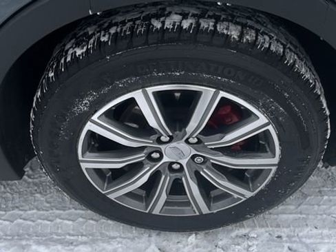 Used 2021 Cadillac XT4 Sport image 17