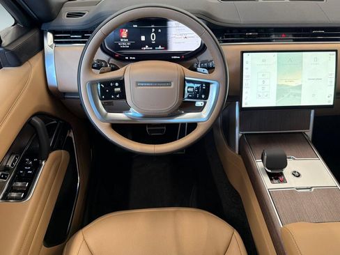 New 2026 Land Rover Range Rover Long Wheelbase SE AWD/4WD image 27