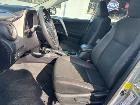 Used 2017 Toyota RAV4 LE w/ All Weather Liner Package image 17
