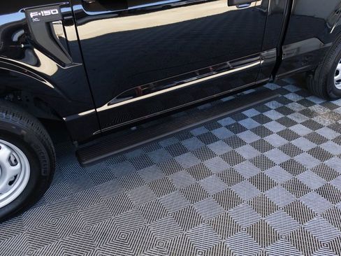 Used 2024 Ford F150 XL RWD image 11