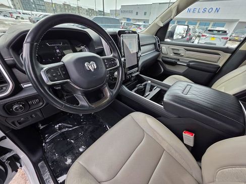 Used 2024 RAM 1500 Limited image 19