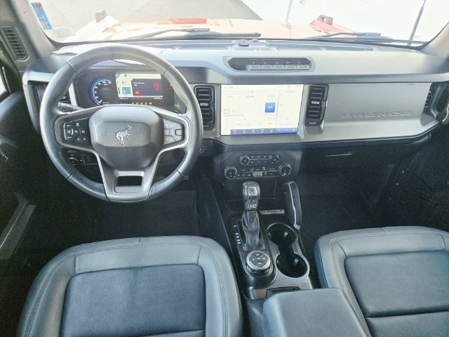 Used 2022 Ford Bronco Outer Banks w/ Sasquatch Package AWD/4WD image 6