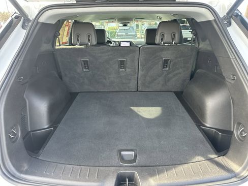 Used 2019 Chevrolet Blazer LT w/ Sound & Technology Package image 32