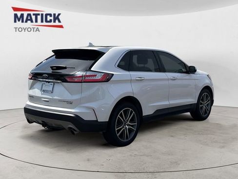 Used 2019 Ford Edge Titanium w/ Cold Weather Package AWD/4WD image 7