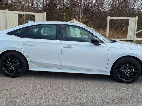 New 2026 Honda Civic Sport image 9