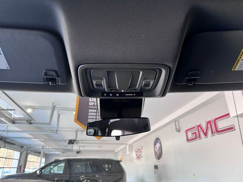 Certified 2022 Chevrolet Silverado 1500 LT image 24